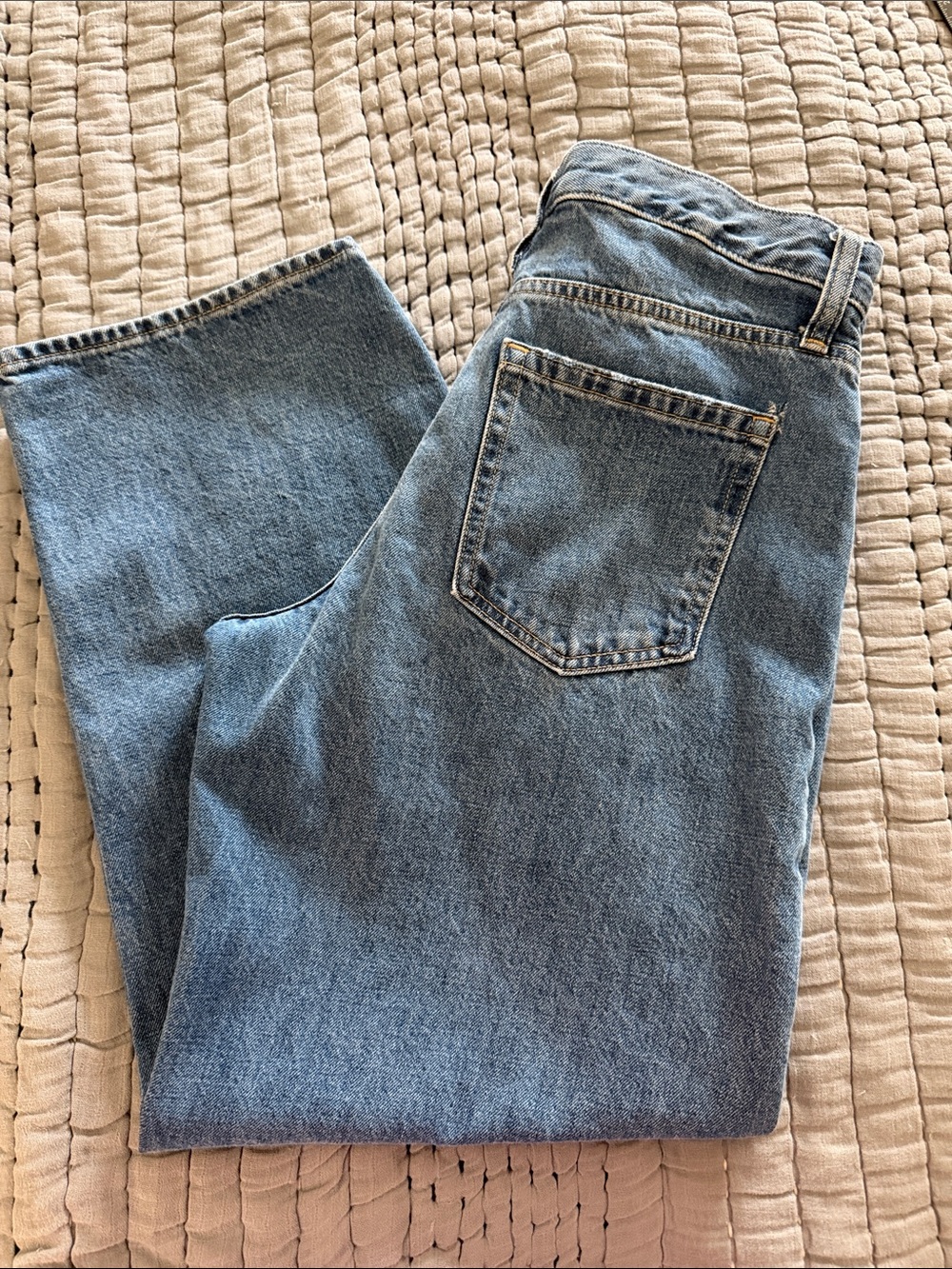 GAP Women's High-Rise Barrel Light Blue Denim Jeans